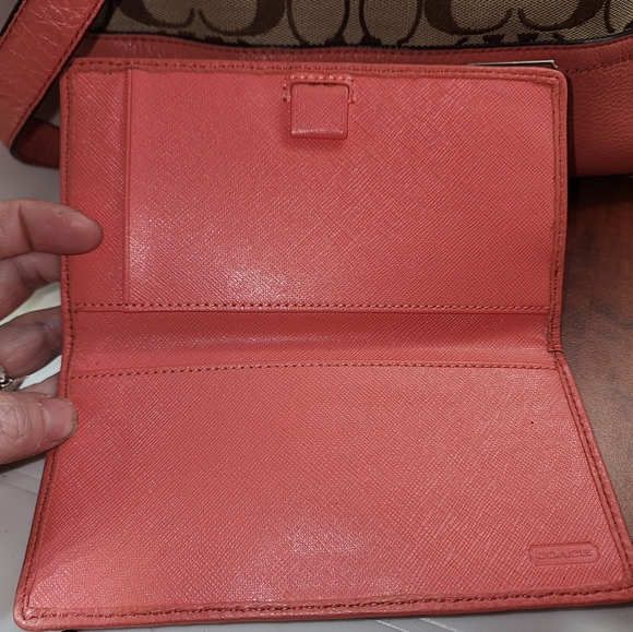 Coach Park Signature Coral Tote Canvas & Coral Leather Trim F23279 & F49165 - Picture 10 of 14
